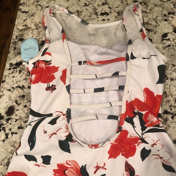 Cupshe Floral Ladder Back Swim Suit S White Red - Picture 6 of 13